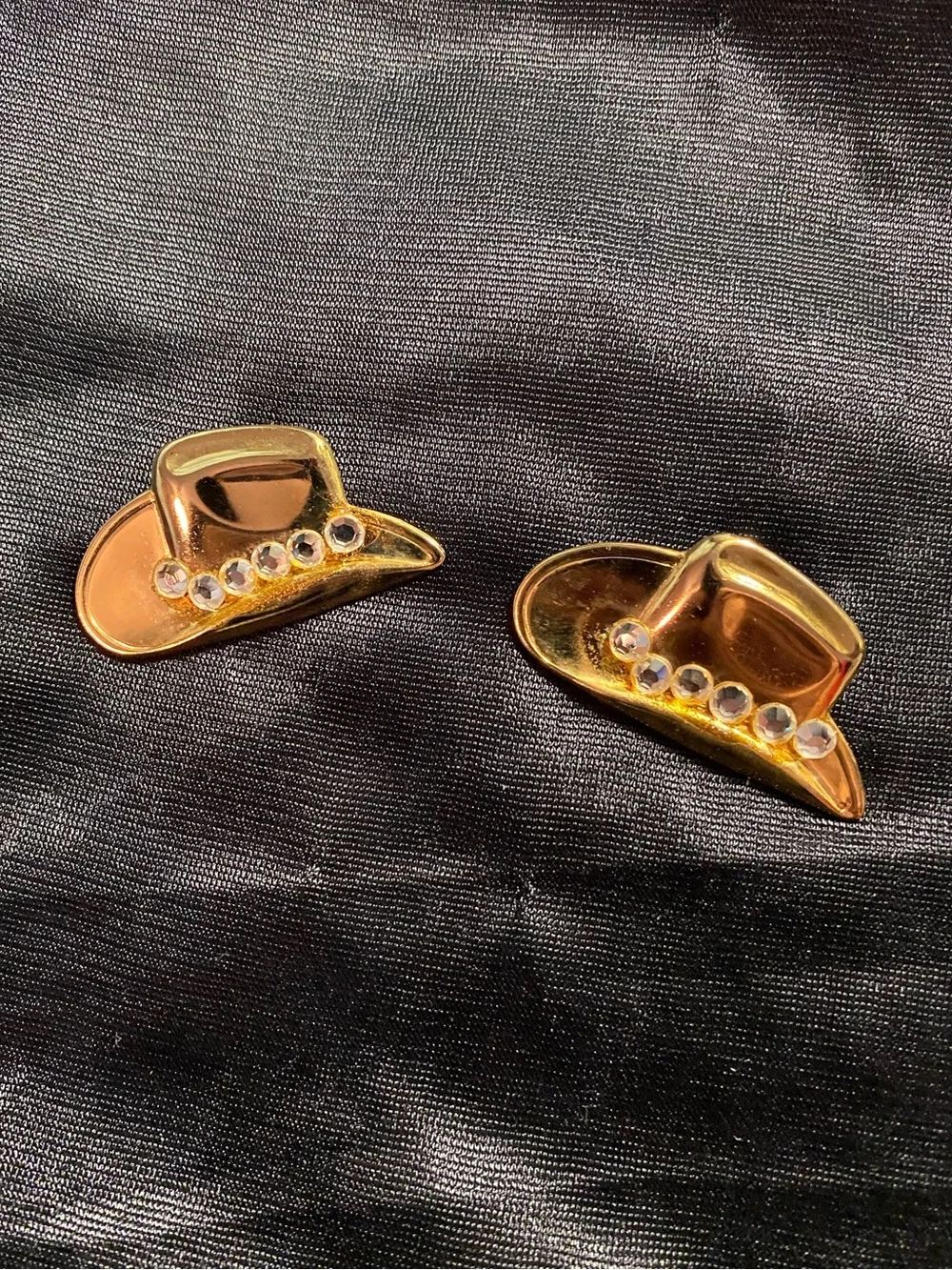 N/A stylish gold